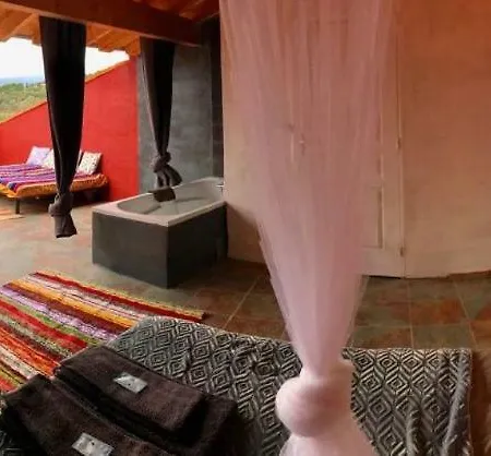 Casa Ilicia Konukevi